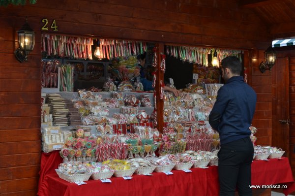 Bucharest Christmas Market - decembrie 2015 in Piata Universitatii