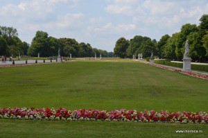 gradina palatului Schloss Nymphenburg din Munchen