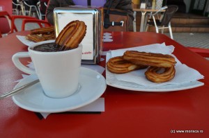 Spania_Malaga_churros_con_chocolate